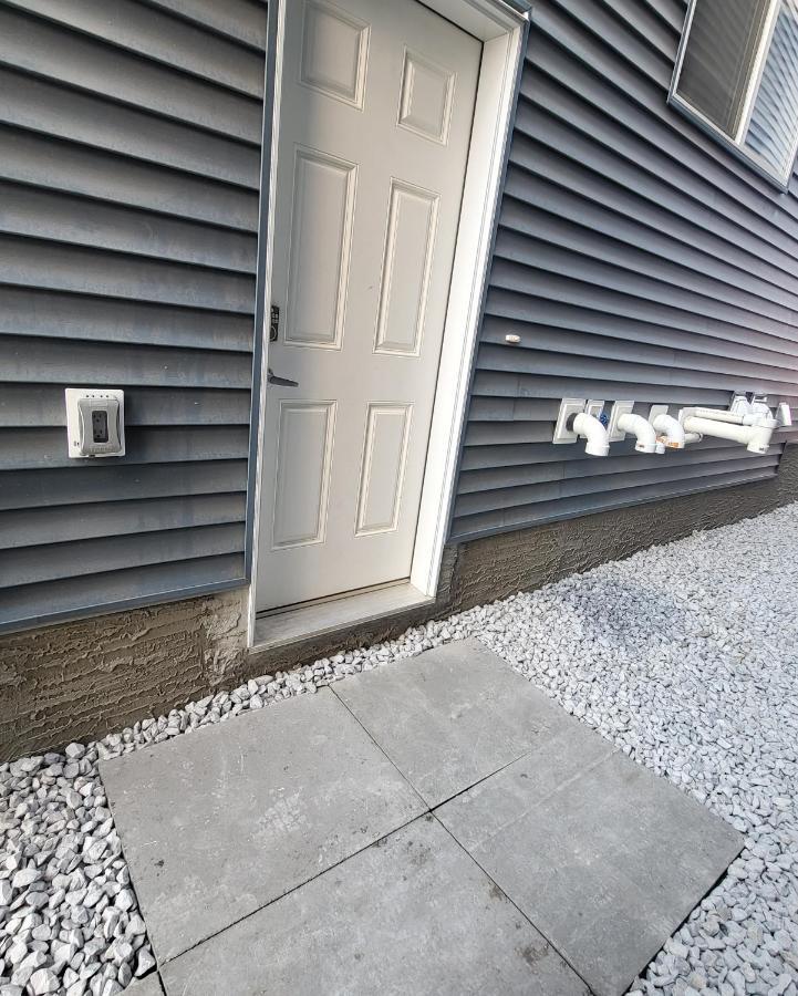 Luxury Suite In Calgary Nw YYC Exterior foto